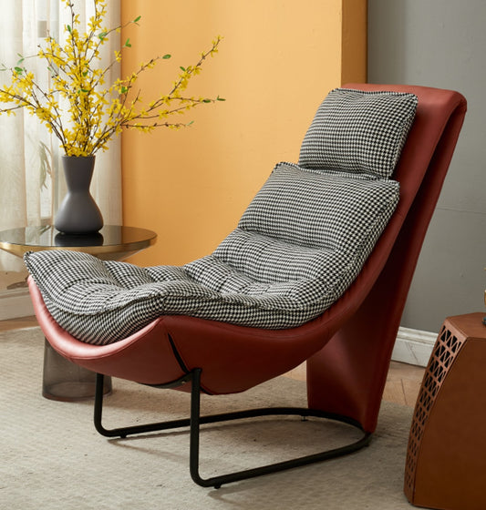 Roche Lounge Chair